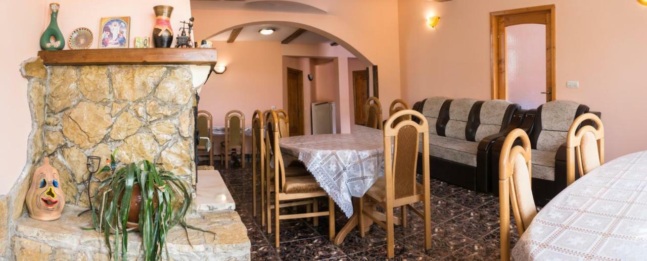 Casa Rares Sucevita Buitenkant foto